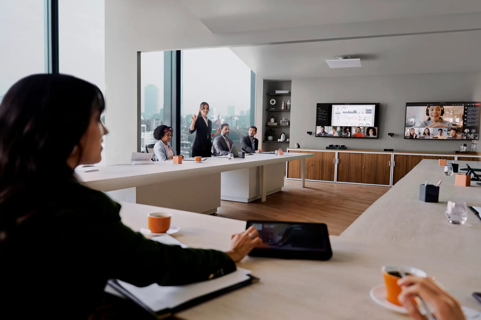 Corporate AV: meeting room